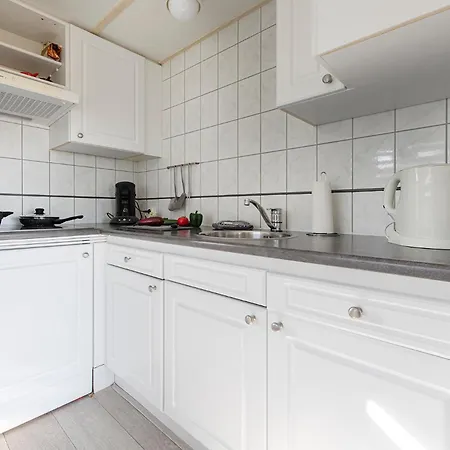 44, Gelegen Nabij De Kampina Met 80 Vennen! * Oisterwijk